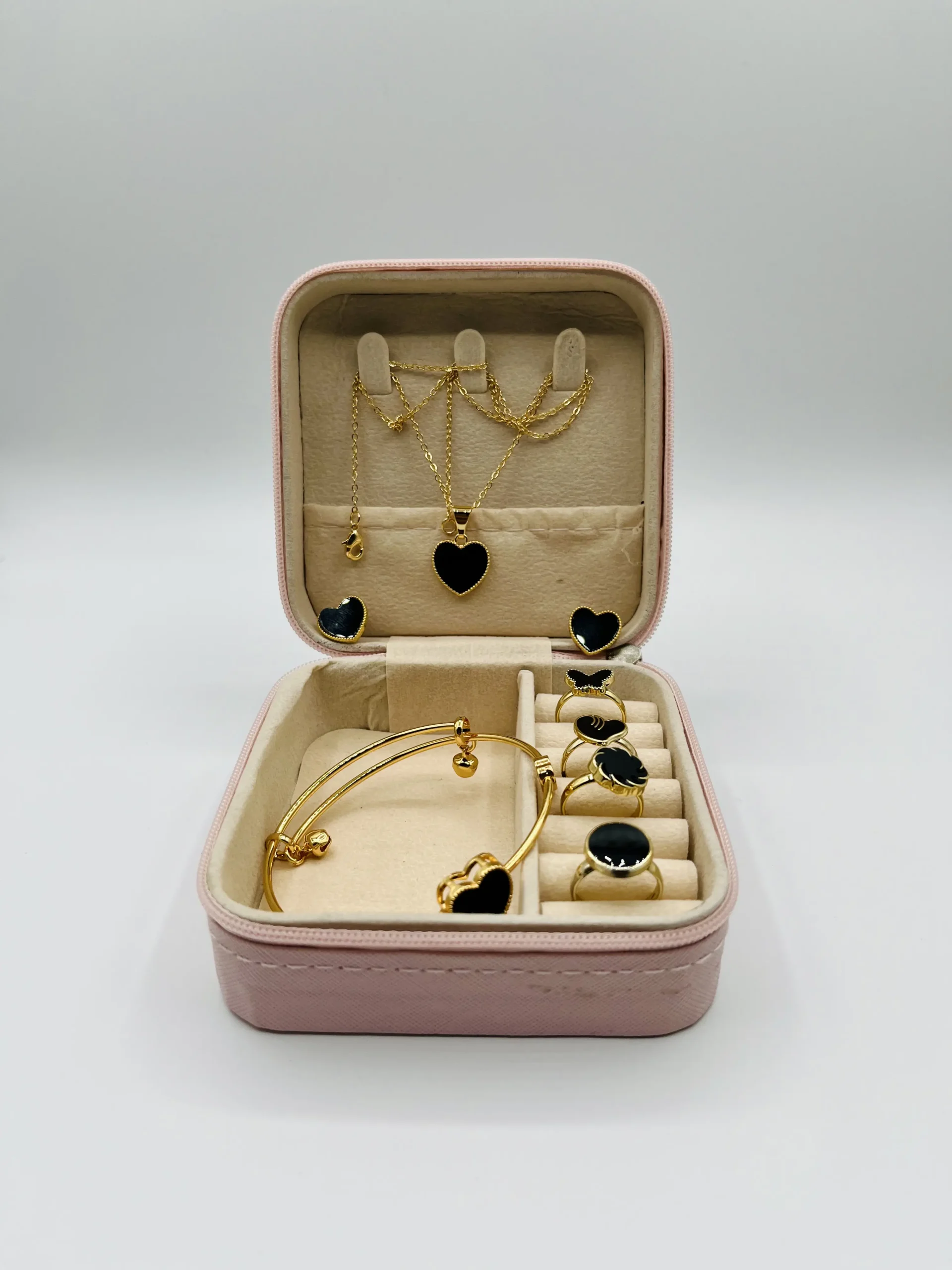 Midnight Heart Black Gold Jewelry Gift Set - Image 4